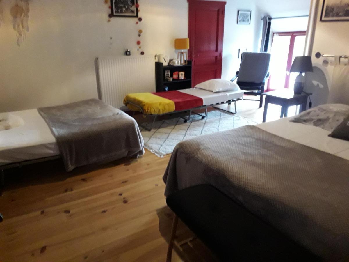 온자인 Les Hirondelles B&B 외부 사진